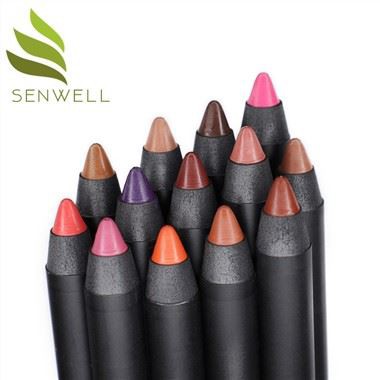 Lindos tubos de brillo de labios rellenos