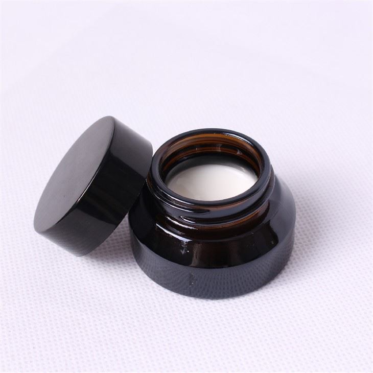 Uplifting and Firming Eye Cream